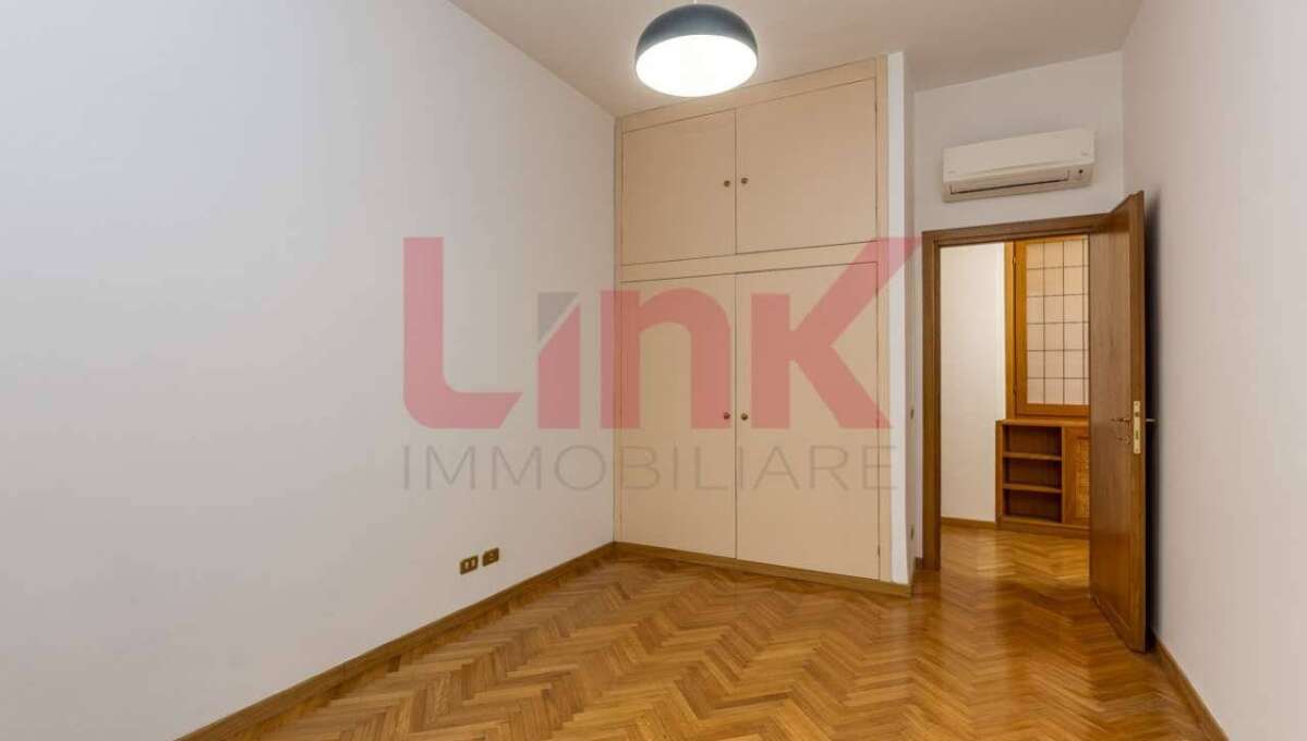 Appartamento in affitto via Civinini, Roma