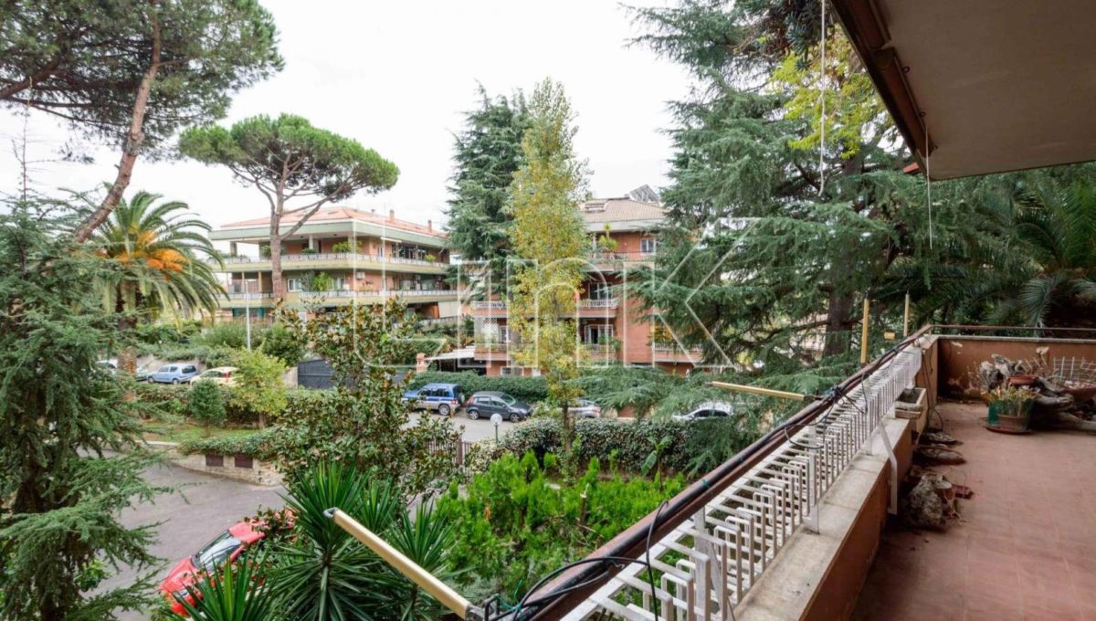Appartamento in vendita via della Pisana, Roma