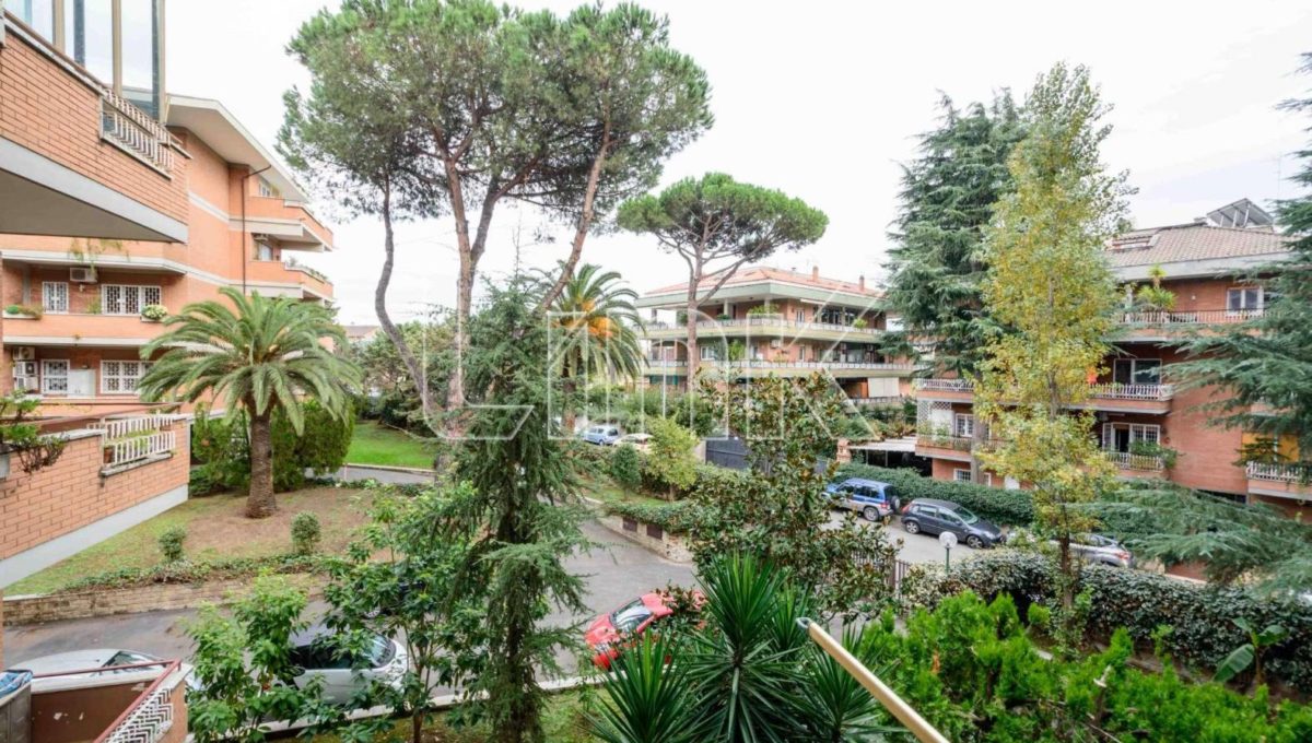 Appartamento in vendita via della Pisana, Roma