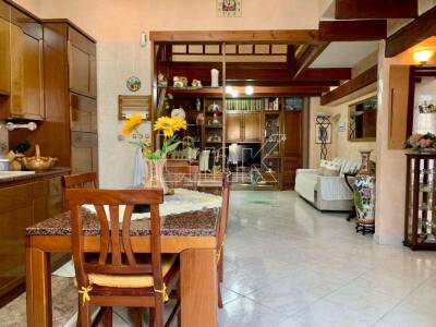 Villa unifamiliare in vendita in via del Mandrione, Roma