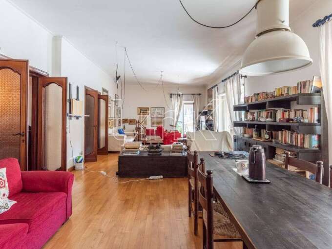 Appartamento in vendita via Costantino Maes, Roma