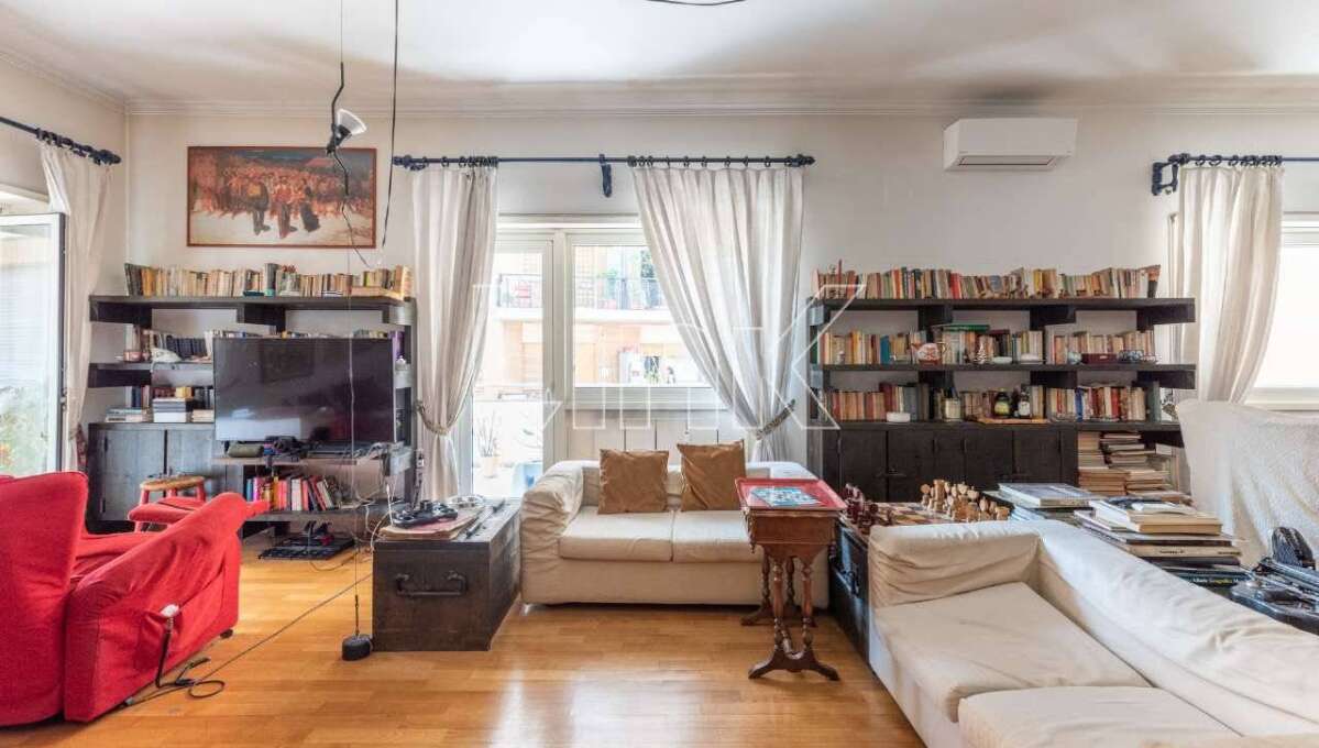 Appartamento in vendita via Costantino Maes, Roma