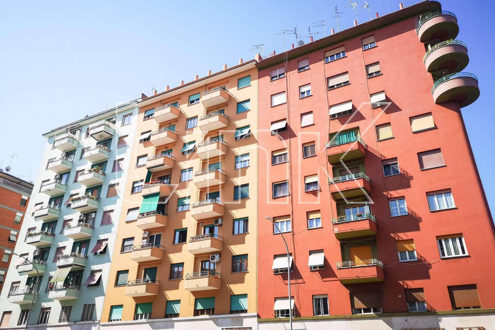 Appartamento in vendita via Tuscolana, Roma