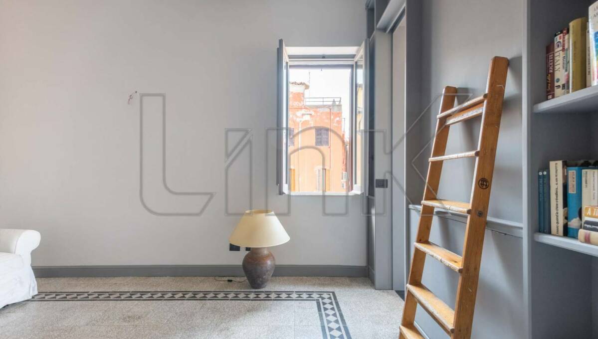 Appartamento affittato in via della Croce, Roma