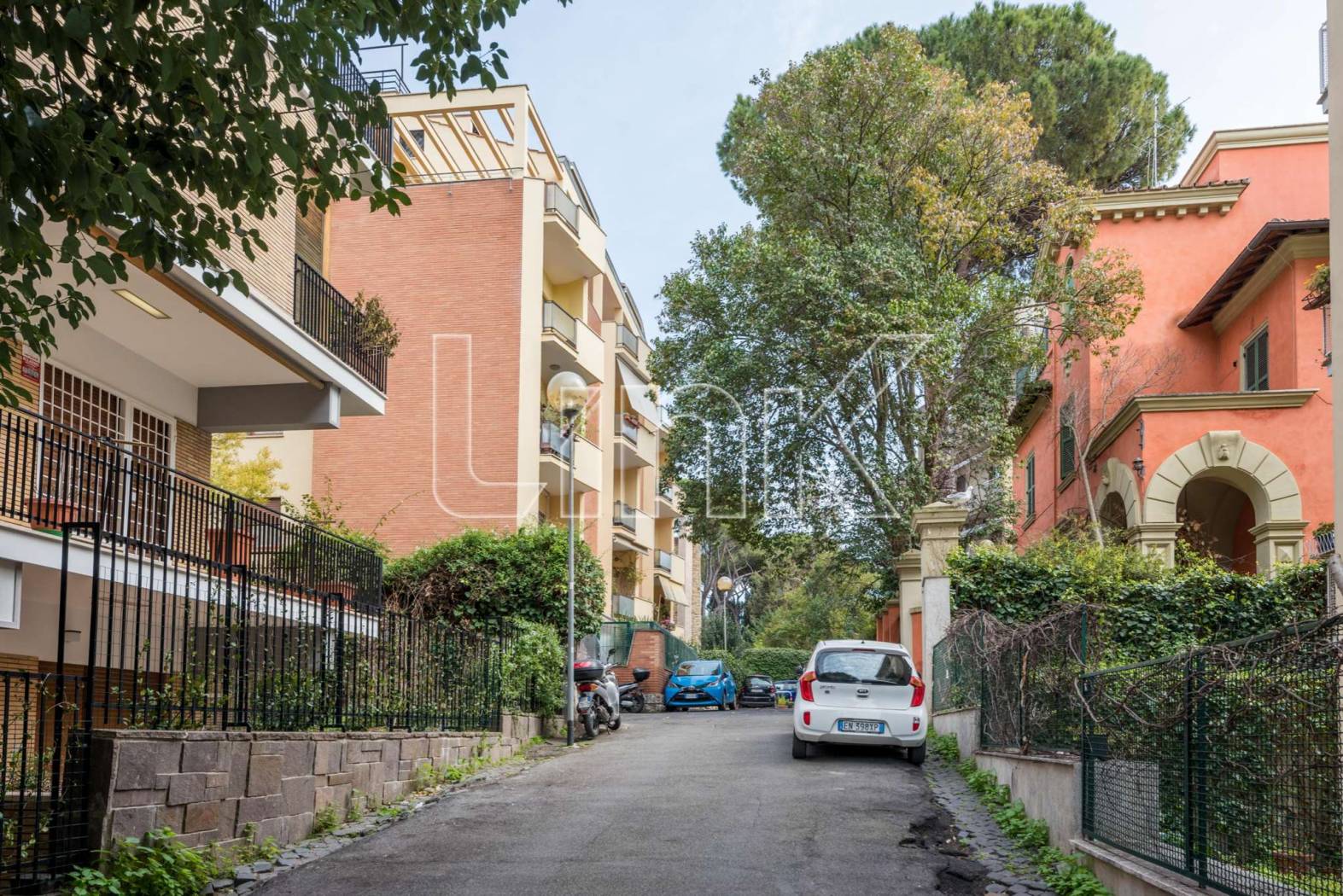 Appartamento in vendita via Nepi, Roma