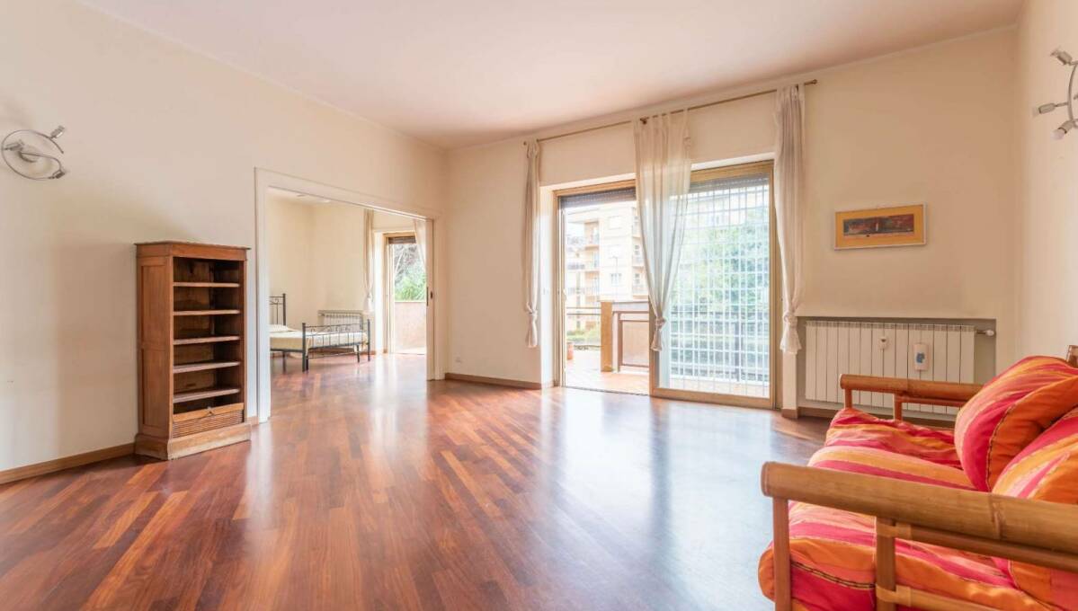 Appartamento in vendita via Santa Maria Mediatrice, Roma