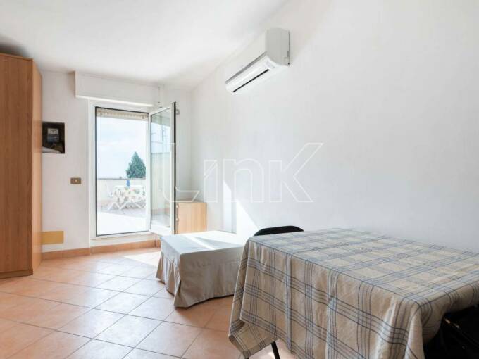 Appartamento in vendita via Brennero, Roma