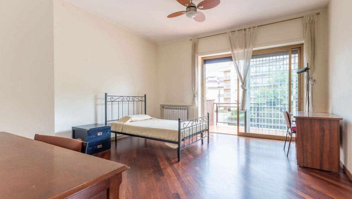 Appartamento in vendita via Santa Maria Mediatrice, Roma