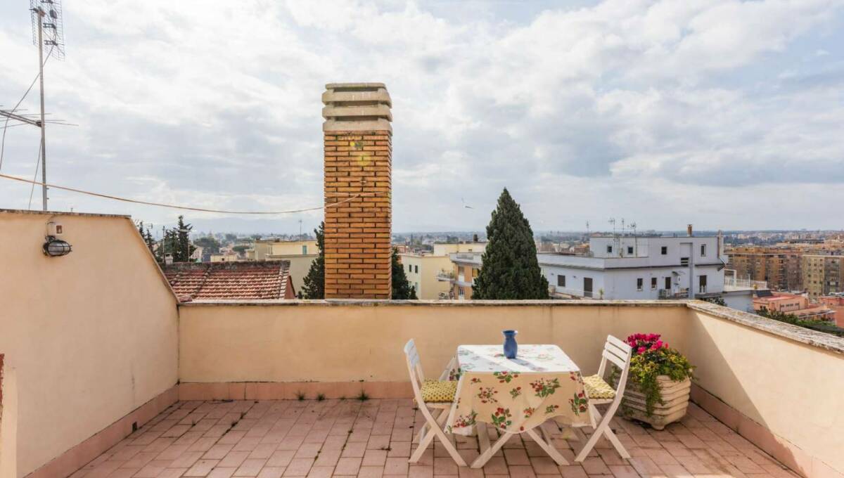 Appartamento in vendita via Brennero, Roma