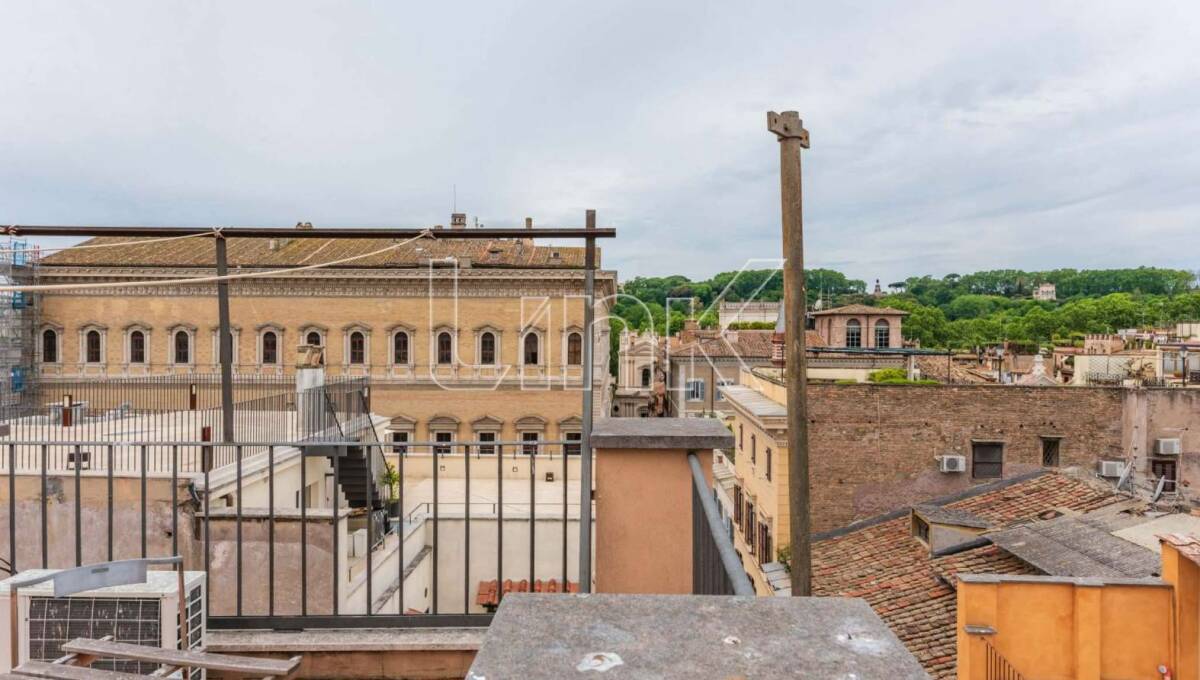 Appartamento in affitto Campo dé Fiori, Roma