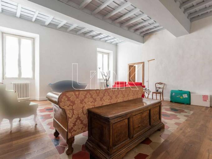 Appartamento in affitto Piazza della Trinità dei Pellegrini, Roma