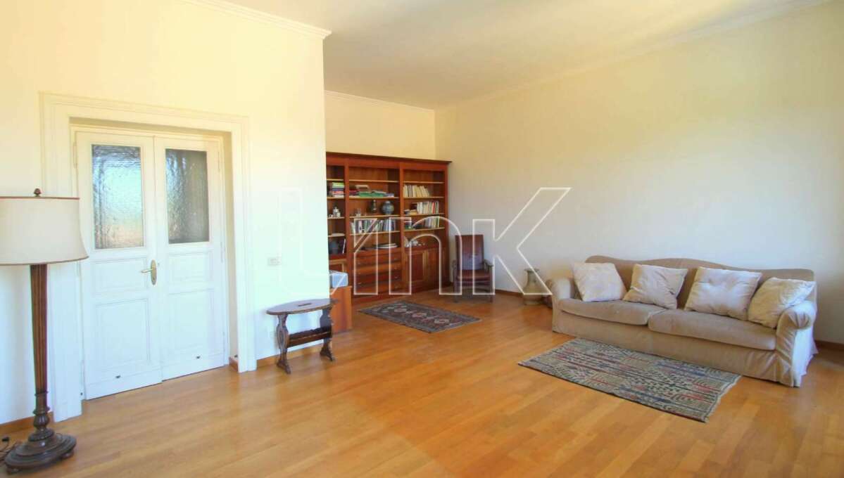 Appartamento in vendita in via Mecenate, Roma