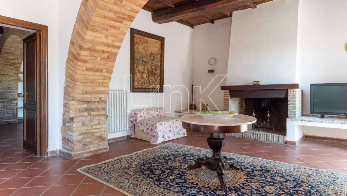 Villa in vendita in strada provinciale Casino Ferrara, Tarano