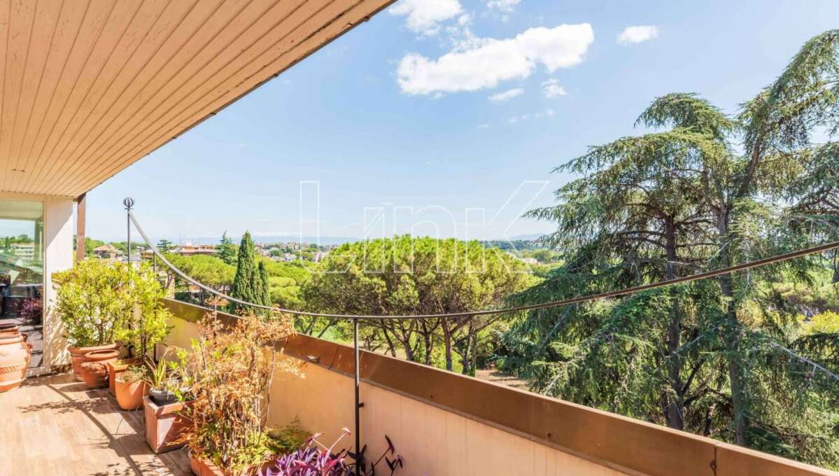 Appartamento in affitto via dei Colli della Farnesina, Roma