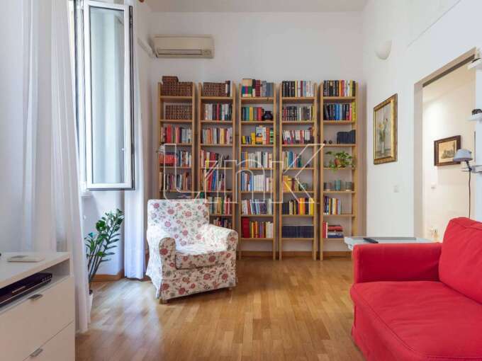 Appartamento in vendita via Luigi Santini, Roma