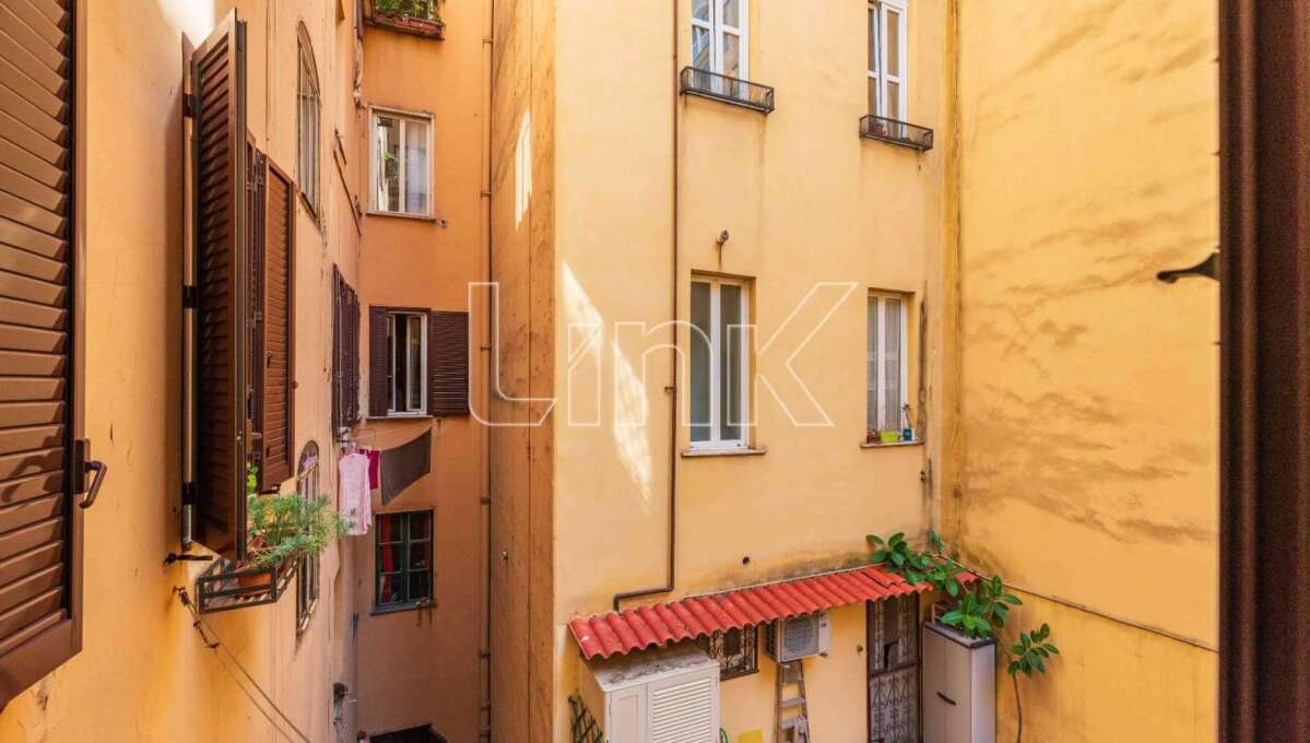 Appartamento in vendita via Luigi Santini, Roma