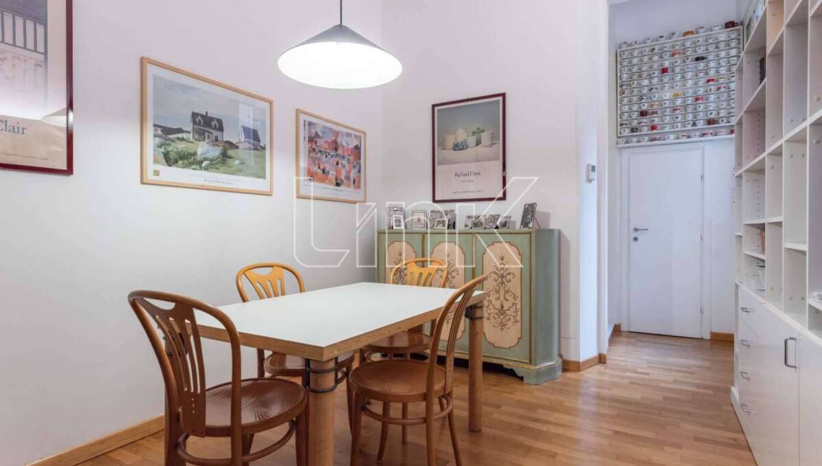 Appartamento in vendita via Luigi Santini, Roma