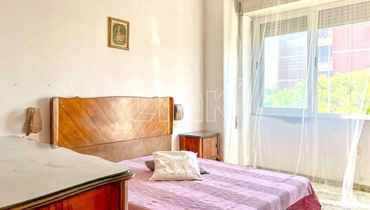 Appartamento in vendita via Cartagine, Roma