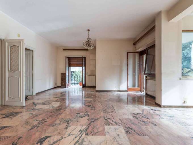 Appartamento in vendita in via di Vigna Due Torri, Roma