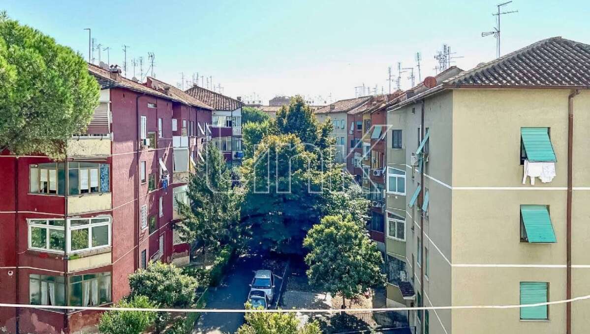 Appartamento in vendita via Cartagine, Roma