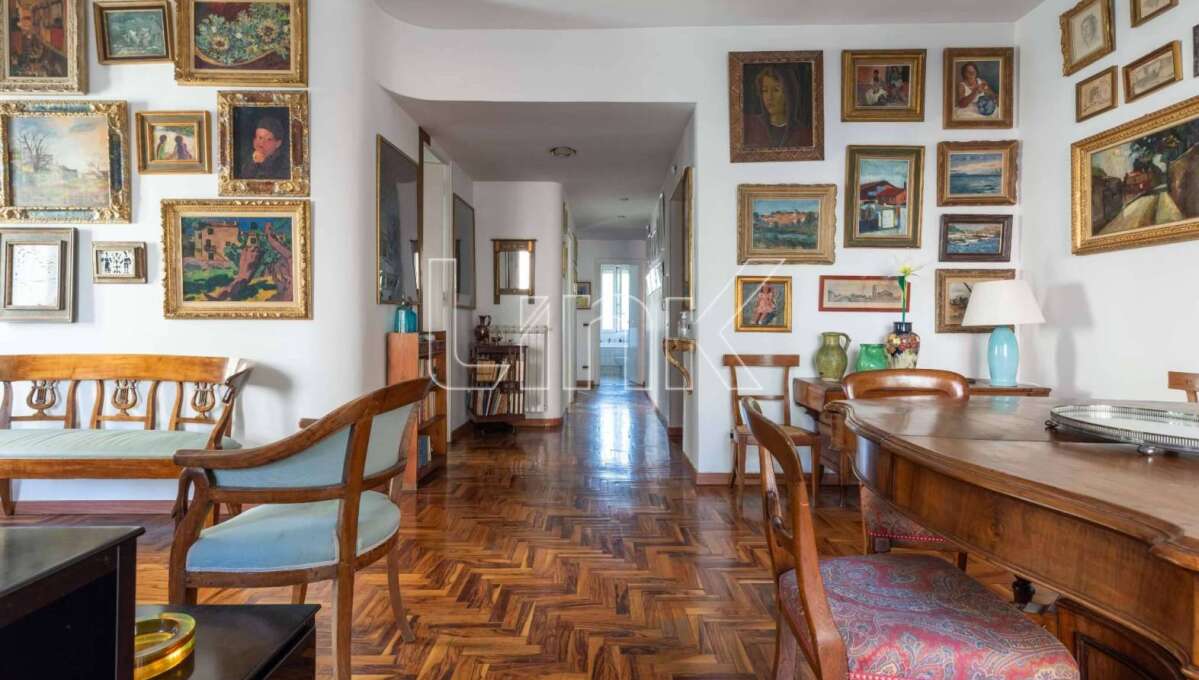 Appartamento in vendita via Bolzano, Roma