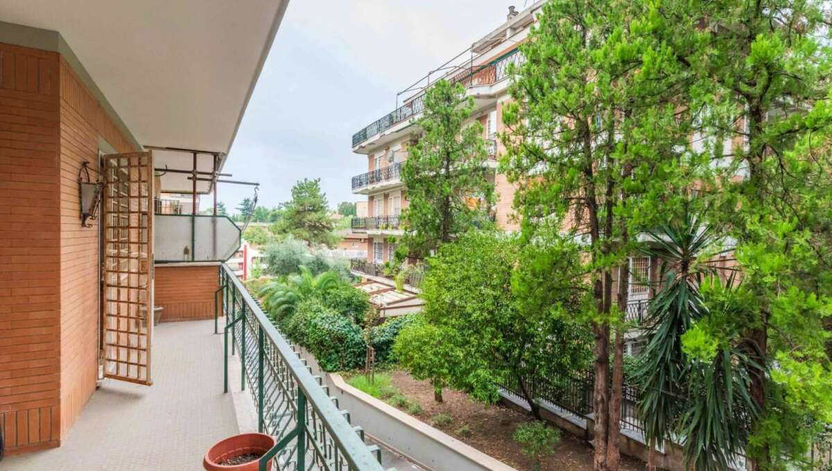 Appartamento in vendita in via di Vigna Due Torri, Roma