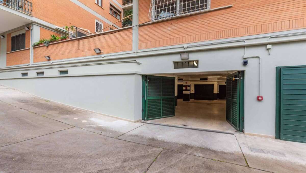 Appartamento in vendita in via di Vigna Due Torri, Roma