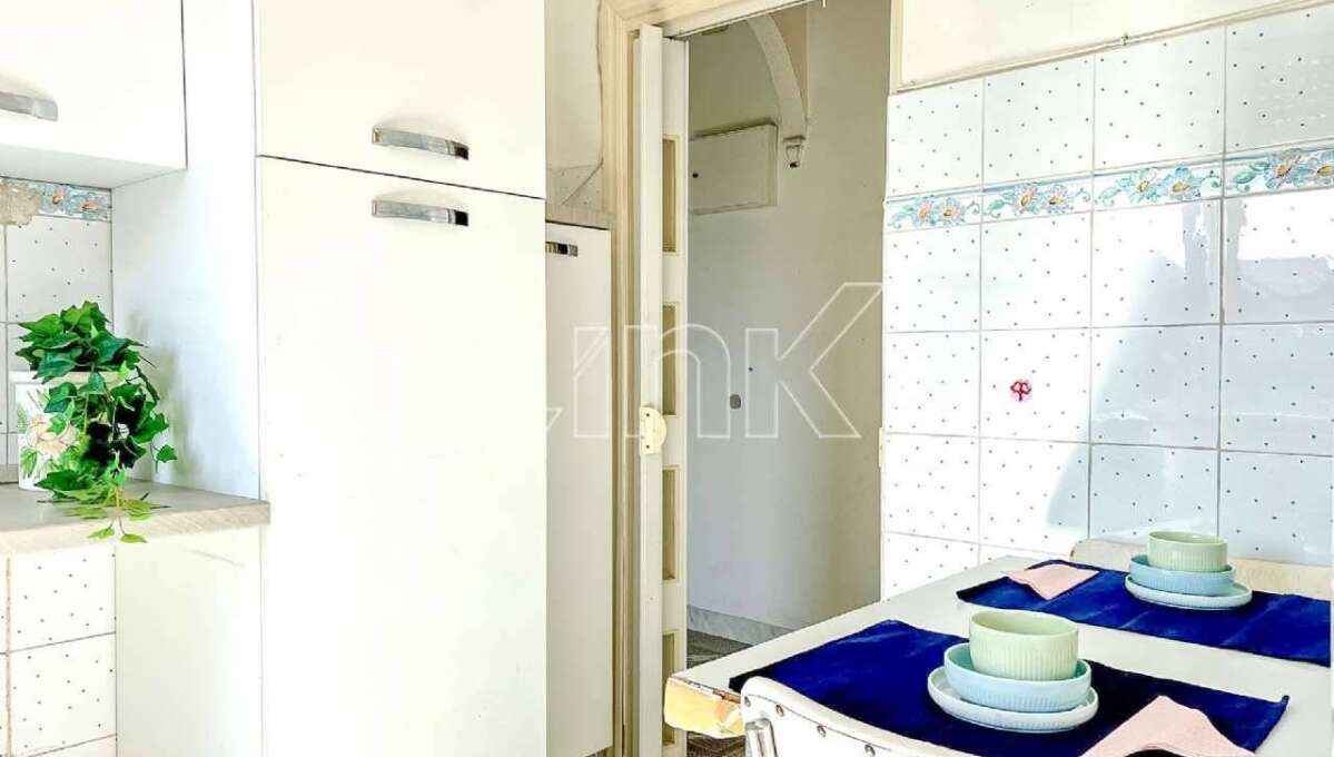 Appartamento in vendita via Cartagine, Roma