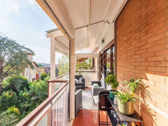 Appartamento in vendita via Pietro Paolo Vergerio, Roma