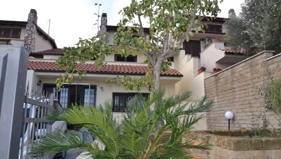 Villa a schiera in vendita via del Cavone, Riano