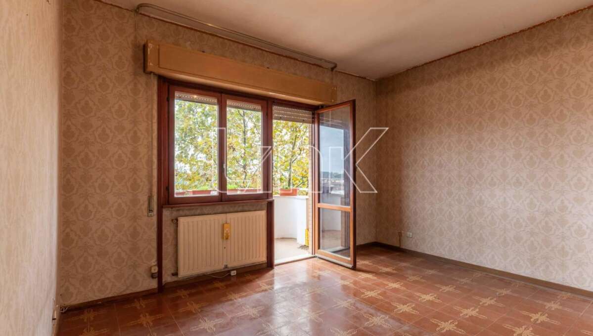 Appartamento in vendita via Lucchina, Roma