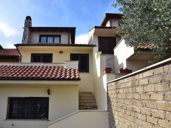 Villa a schiera in vendita via del Cavone, Riano