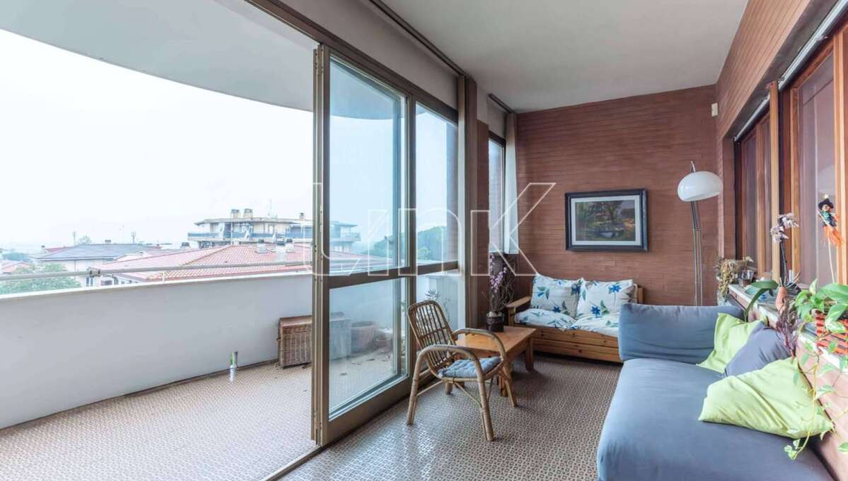 Appartamento in vendita via Lucchina, Roma