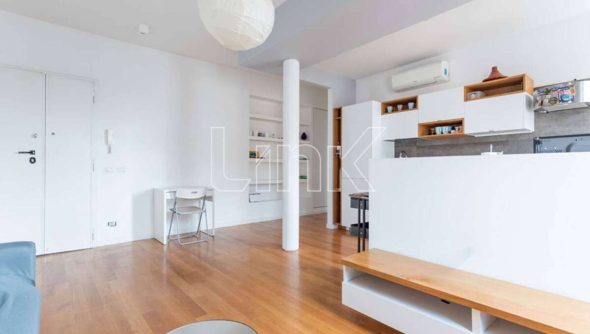 Appartamento in vendita via Augusto Aubry, Roma
