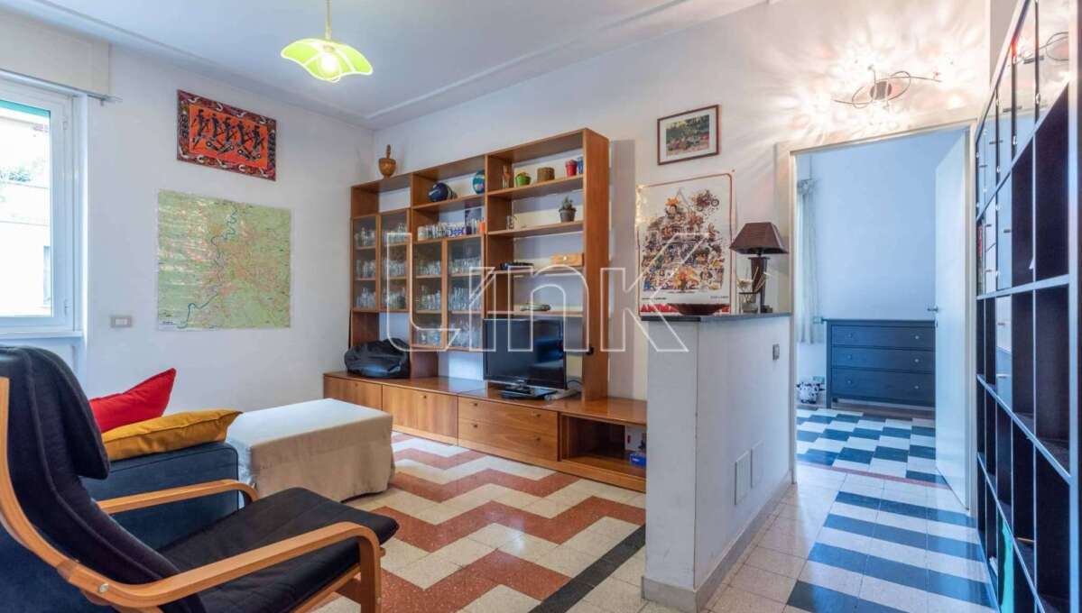 Appartamento in vendita via Padova, Roma