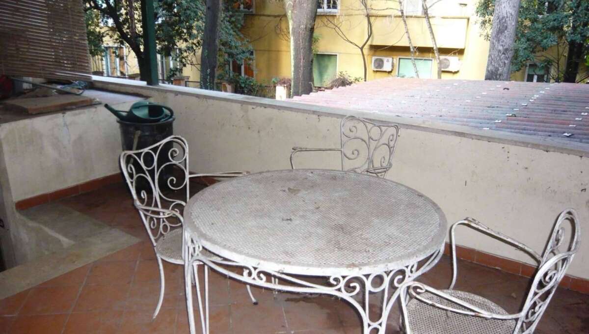 Appartamento in vendita via Montevideo, Roma