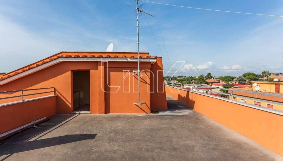 Attico in vendita via Francesco Arese, Roma