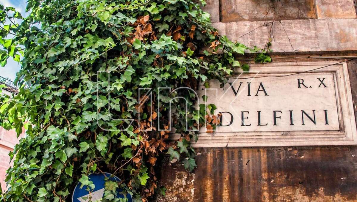 Attico in affitto in via dei Delfini, Roma