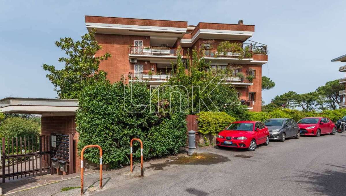 Appartamento in vendita via del Fontanile Arenato, Roma