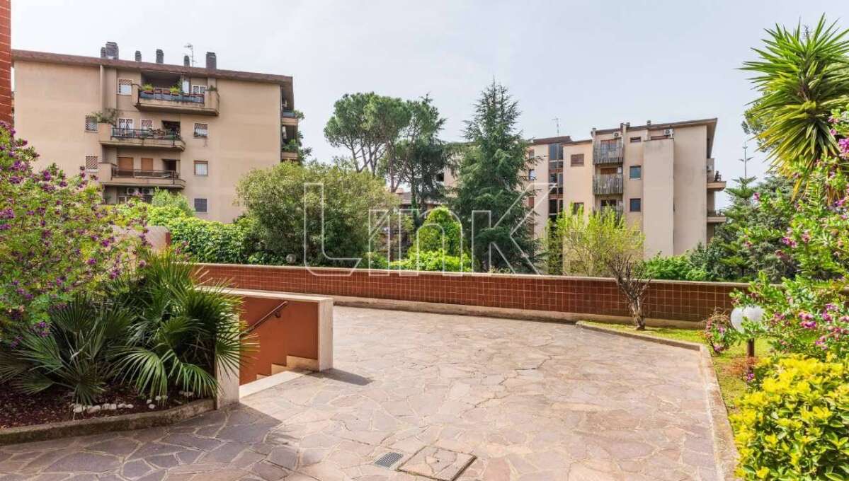 Appartamento in vendita via del Fontanile Arenato, Roma