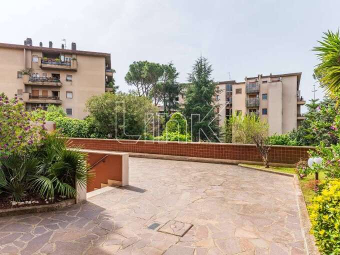 Appartamento in vendita via del Fontanile Arenato, Roma