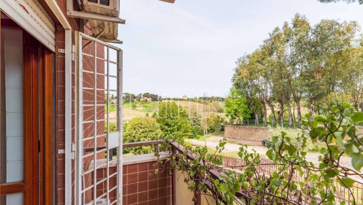 Appartamento in vendita via del Fontanile Arenato, Roma