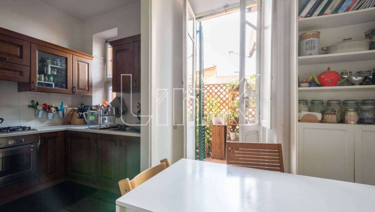 Appartamento in affitto via del Boschetto, Roma