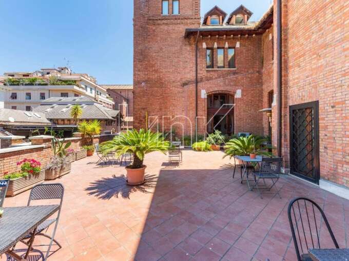 Appartamento in vendita via Po, Roma