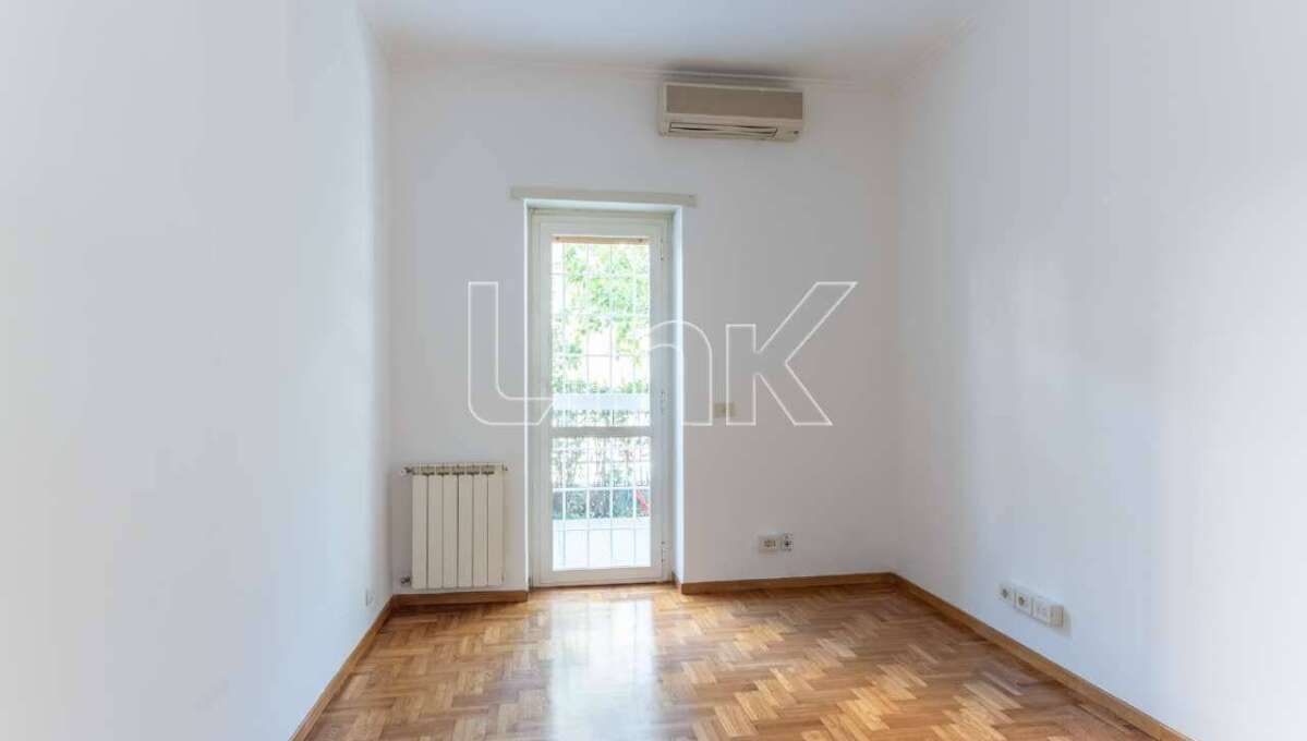 Appartamento in affitto via San Cipriano, Roma
