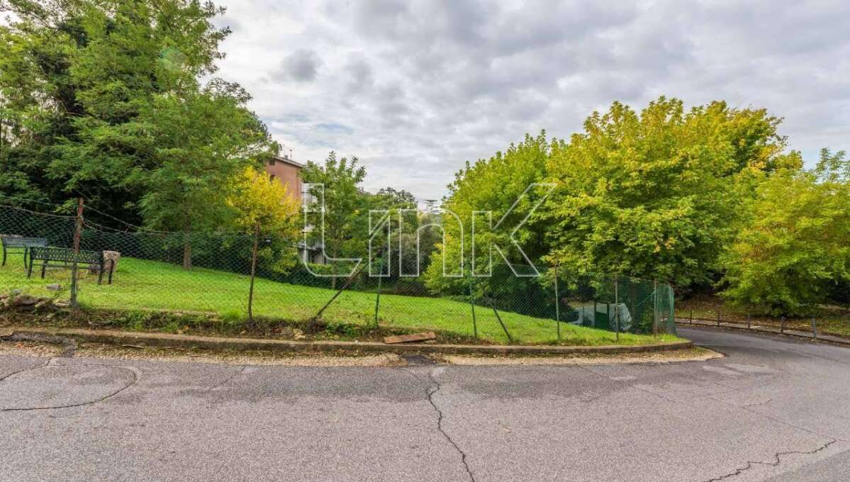 Appartamento in affitto via Tomba di Nerone, Roma