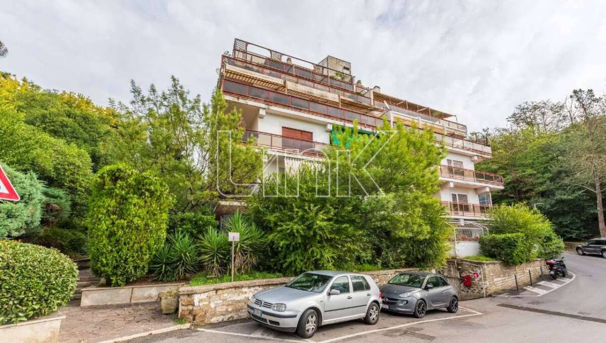 Appartamento in affitto via Tomba di Nerone, Roma