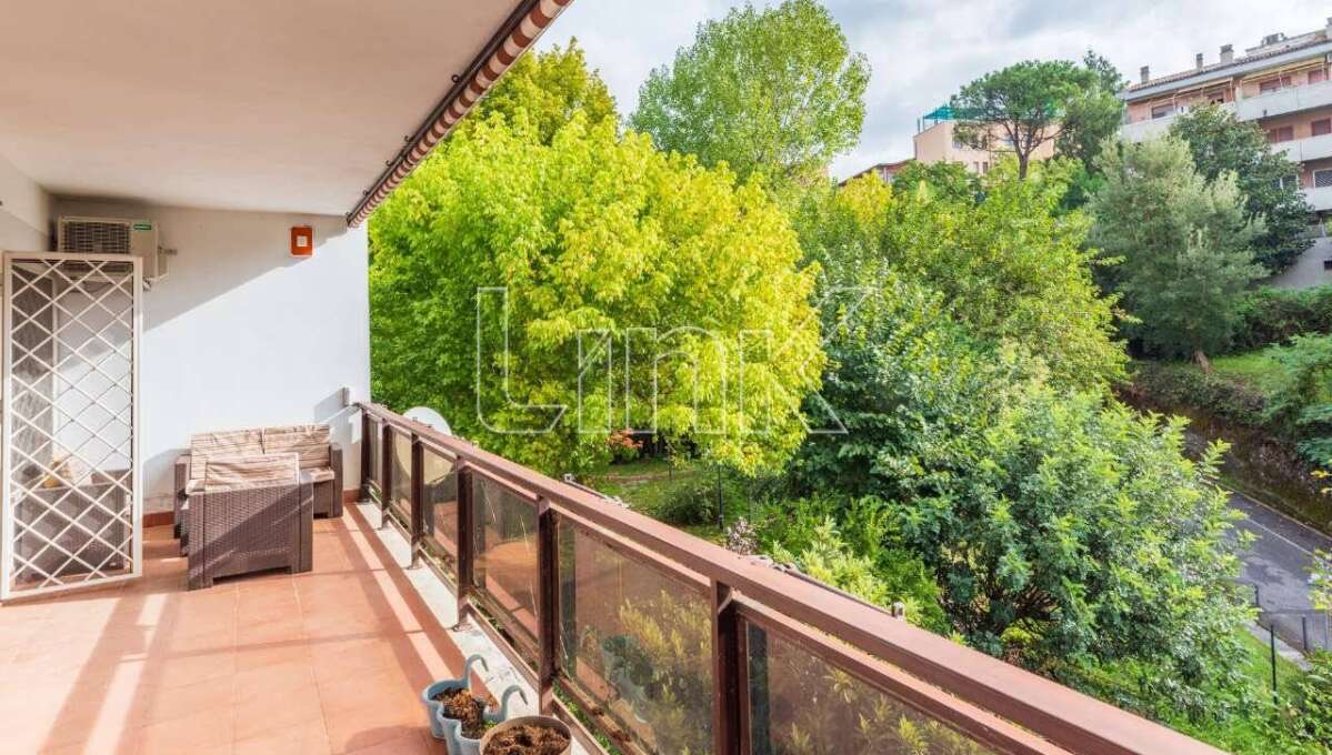 Appartamento in affitto via Tomba di Nerone, Roma