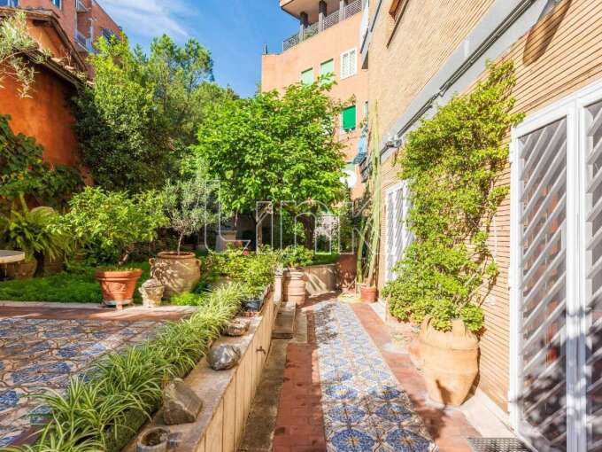 Appartamento in vendita in via dei Monti Parioli, Roma