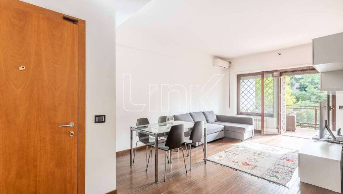 Appartamento in affitto via Tomba di Nerone, Roma
